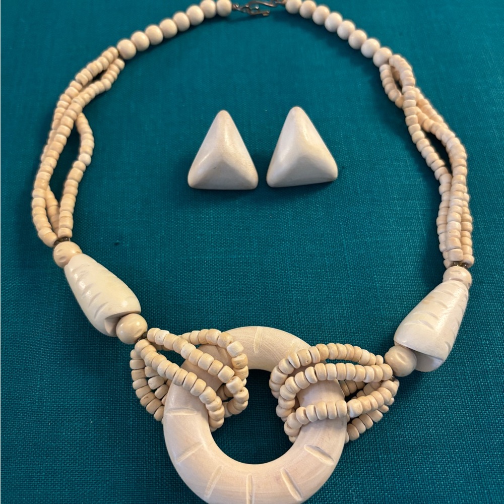 Elegant Wooden Beaded Necklace and Earring Set